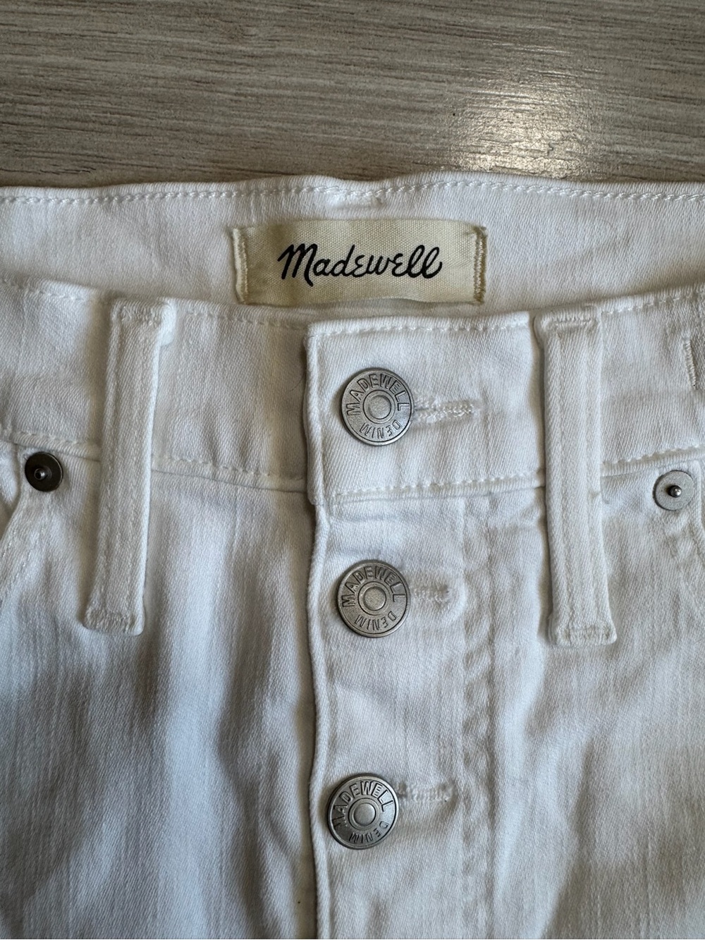 Madewell High Rise Skinny Jeans | Size 28 Pure White Button Fly - Picture 2 of 6